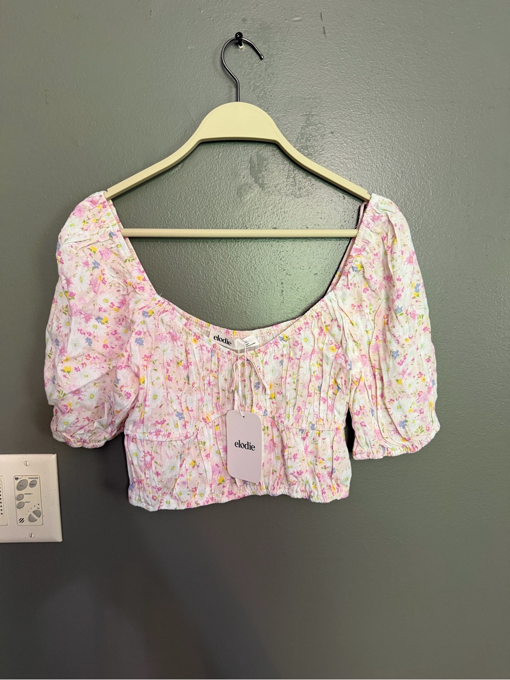 NWT Elodie Floral Puff Sleeve Milkmaid Crop Top Size P / XS